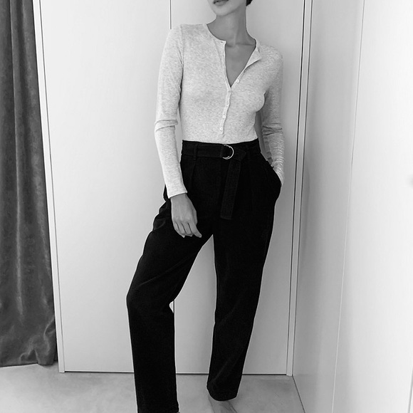 NEW Aritzia The Group by Babaton
Jewell Bodysuit - Picture 2 of 7